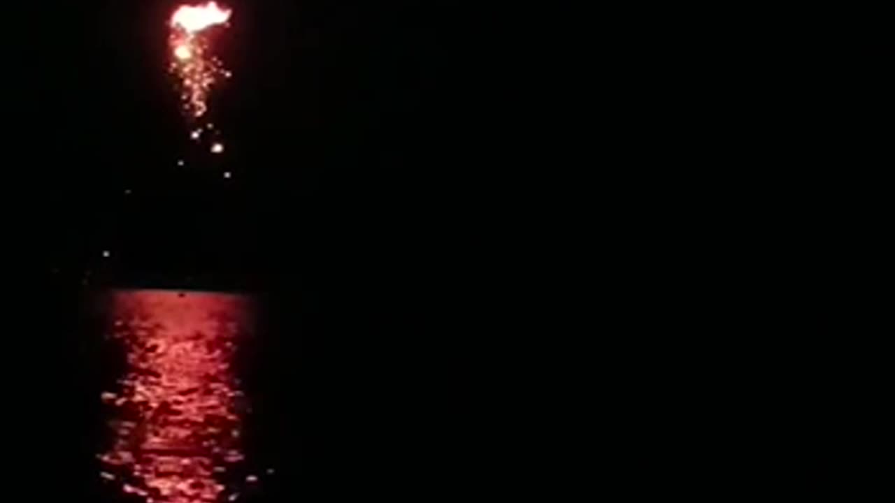 Incredible Footage of Ukrainian AAA Units Firing on Russian Drones Outside of Odessa Overnight