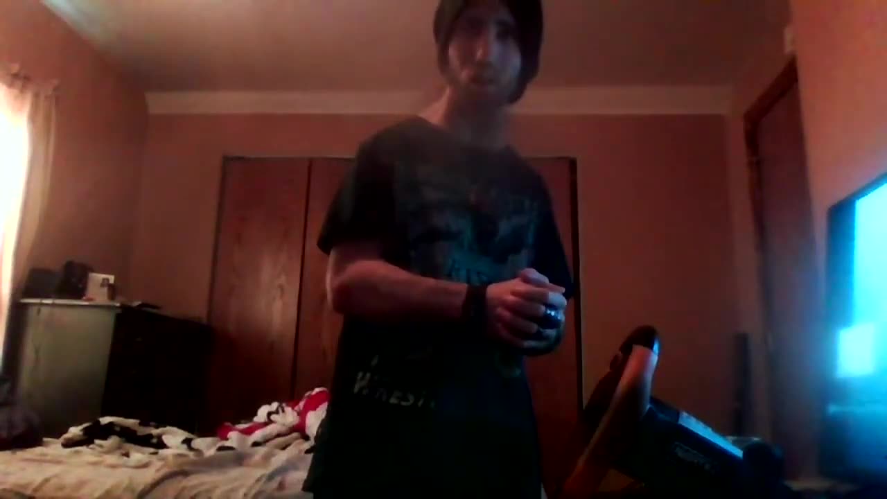 [Cyraxx Youtube 2021-6-7] We are All the same inside 1