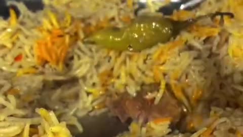 How much is the hotel 🛍️ to come over and watch the house