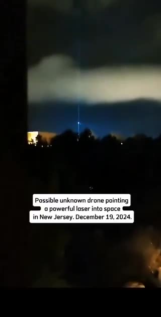 🚨 New Jersey UAPS are now firing off powerful Lasers into Space Yes you read that