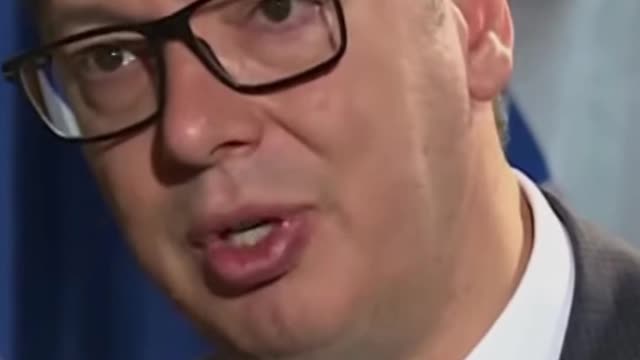 I onda stane i pita se... 🤣🤣🤣🤣#pitatese #vucic