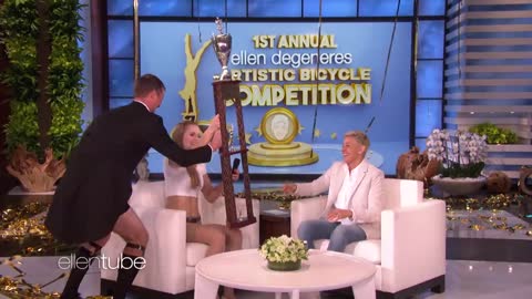 Ellen Welcomes World-Renowned Artistic Cyclist Viola Brand