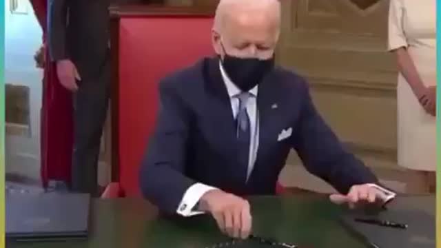 Joe Biden Not Sure What He Is Signing