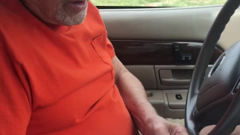 Senior Man Sings Justin Timberlake’s “Can’t Stop The Feeling!”