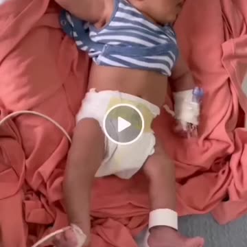 bambino da madre Vaccinata all'ottavo mese di gravidanza