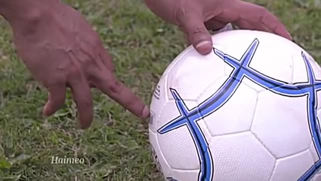 Không ai muốn làm thủ môn khi đối đầu với Roberto Carlos sút phạt😱🐐