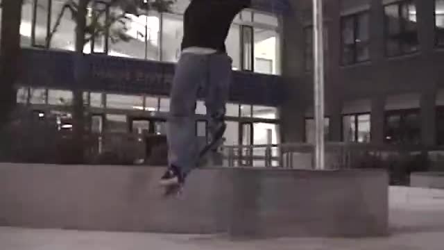 Mike D. Nose grind180