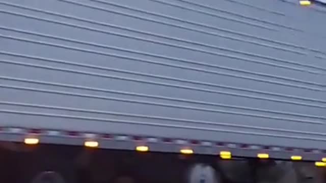 "SHUTDOWN CITY" TRUCKERS GO ON STRIKE