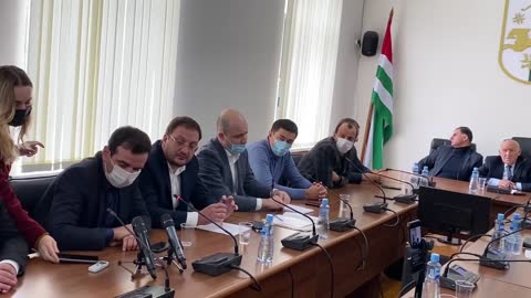 Депутат Гарри Кокая