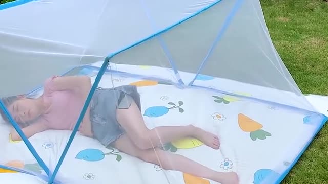 Mosquito net bed 🛏️ beautiful