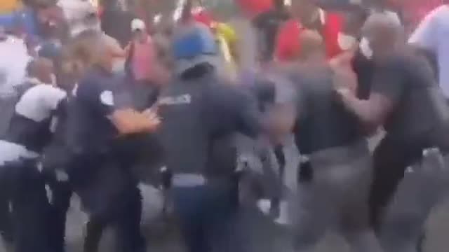 Riots erupt on French island Martinique as hospital staff fight police enforcing COVID policies