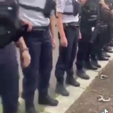 French Police Throw Down Handcuffs - Not Enforcing Lockdowns