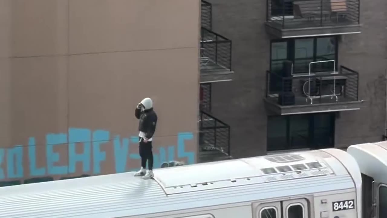 Kids in New York Subway Surfing