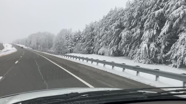 Snow On The Cumberland