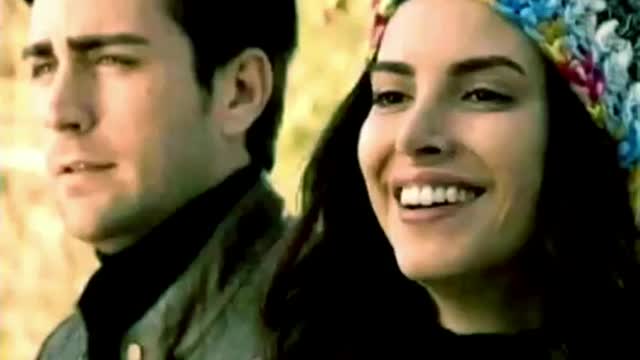 Watch the tradition of Tik Tok and international singers