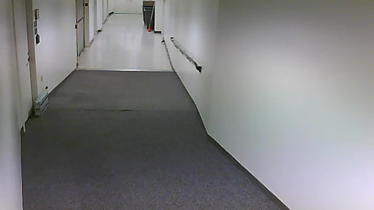 3901PSQB06FreightLobbyFront_2021-01-06_06h28min09s640ms.mp4