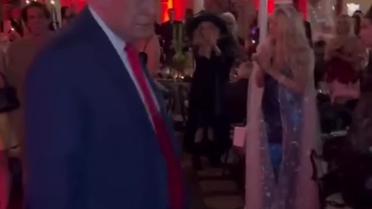 Donald Trump and Melania spotted at Mar-a-Lago Halloween party