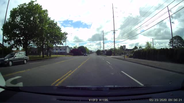 car runs red light