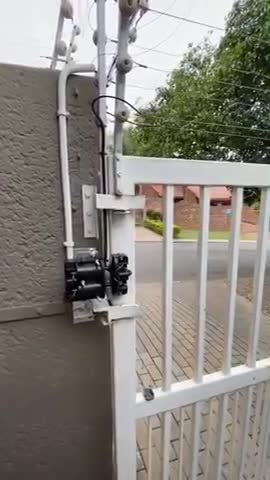 How Whites in South Africa Live in Fear