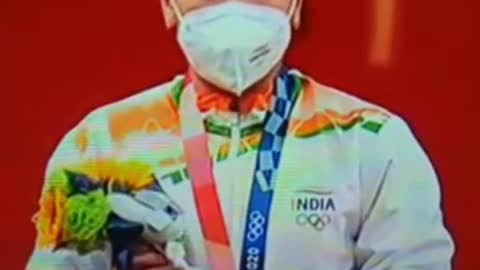 MIRABAI CHANU 1ST SILVERMEDAL FOR INDIA | MOMENT OF RECIEVING HER MEDAL