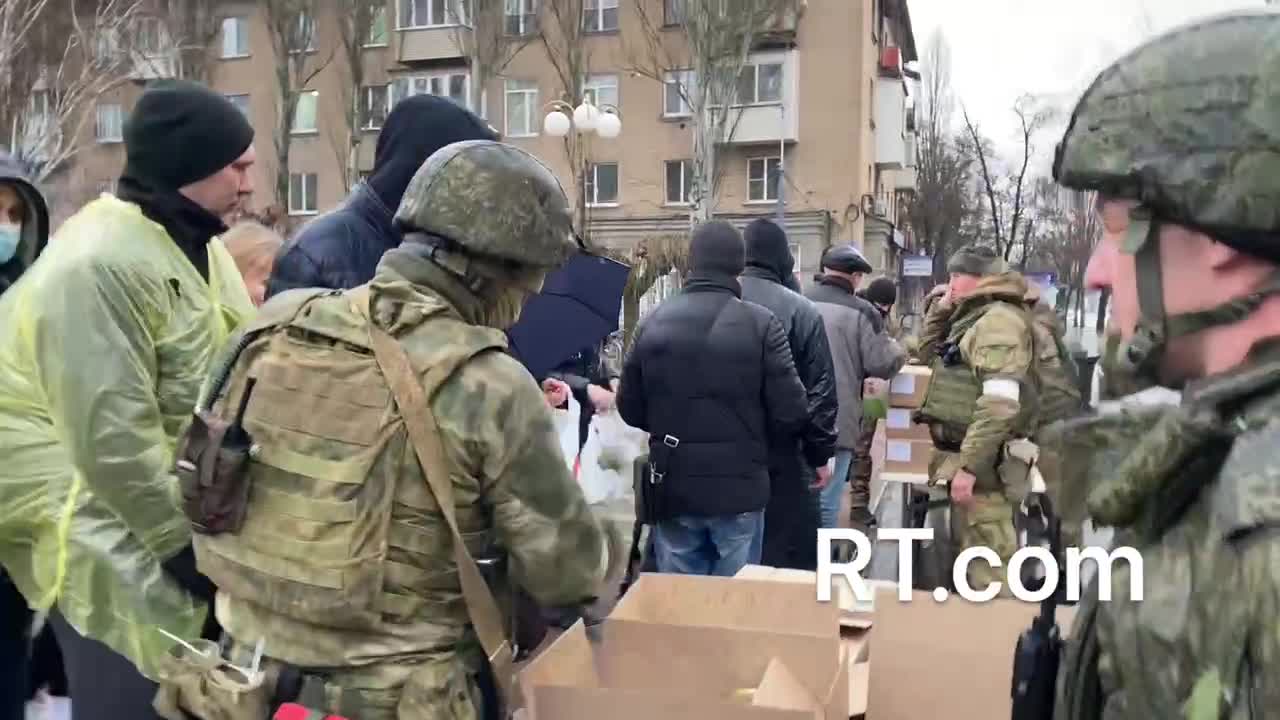 The first Russian humanitarian aid convoy has entered the Ukrainian