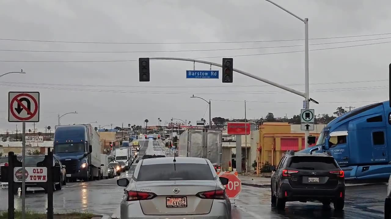 As a band from tropical storm #Hilary passed through Barstow, Californa