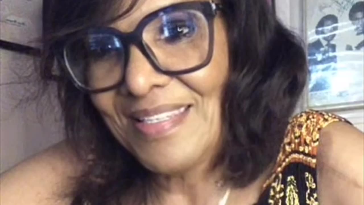 MISS JANICE GOES LIVE FOR A LIL BIT