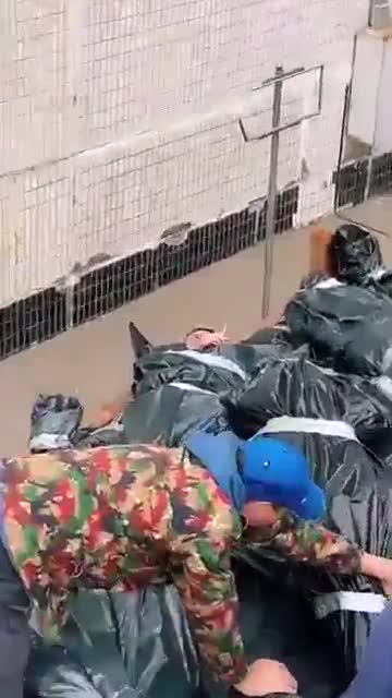 Because we never forget that when you're dead you can still smoke a nice sigaret 🙈 .. #fakeUkraine