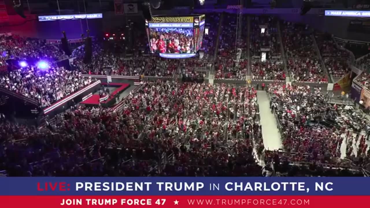 🚨WOW: Huge crowd for Trump in North Carolina