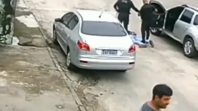 Poor man helped catch a car thief