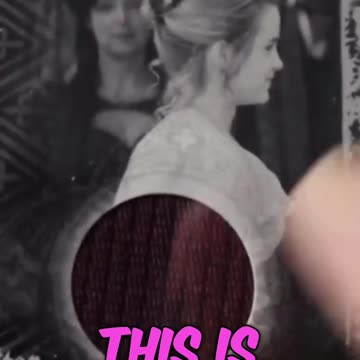 Hermione's Yule Ball Dress: Costume Card Mistake #harrypotter #wizardingworld #cardcollector