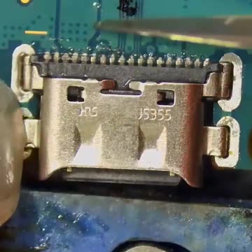 Replacing the charging socket a13👏👏👏🌹