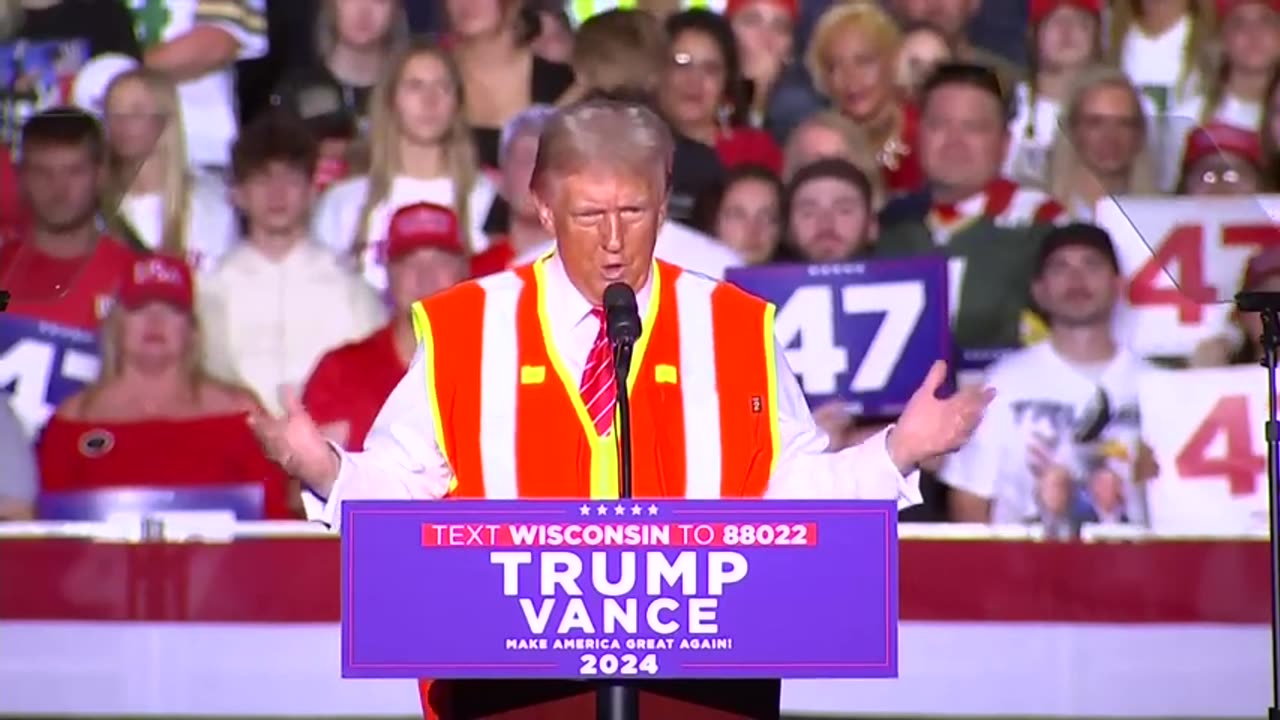 LIVE: Donald Trump MEGA rally in Wisconsin in a garbage man outfit