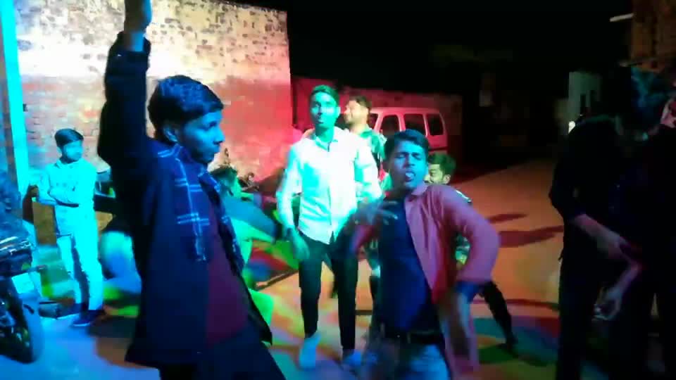 देसी इंडियन छोरे