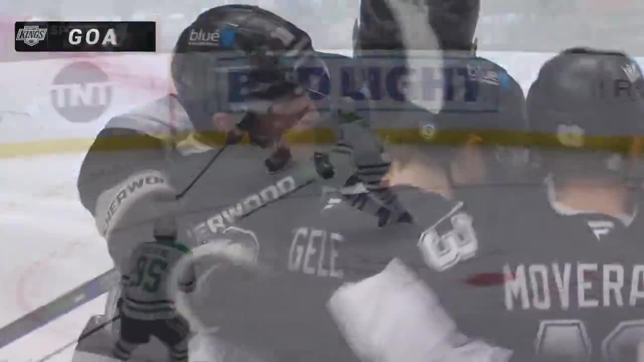 NHL - Warren Foegele with a remarkable individual effort to get the goal! 💪