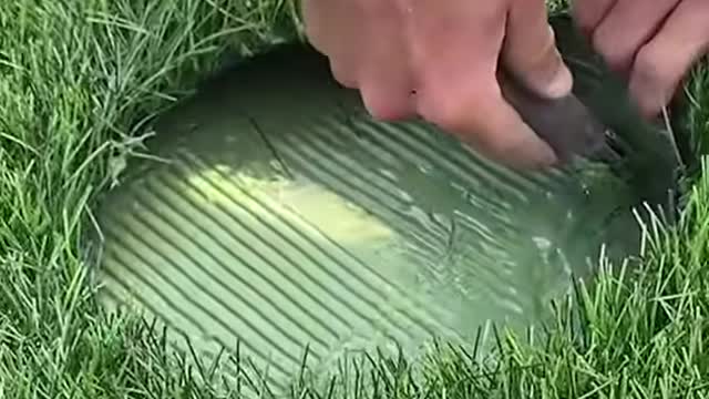 They make it look so easy 😲They make it look so easy 😲