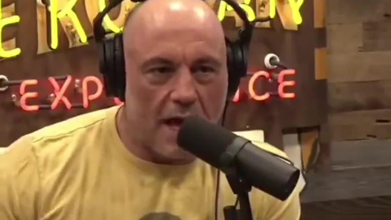 Joe Rogan Calls Out Kamala Harris