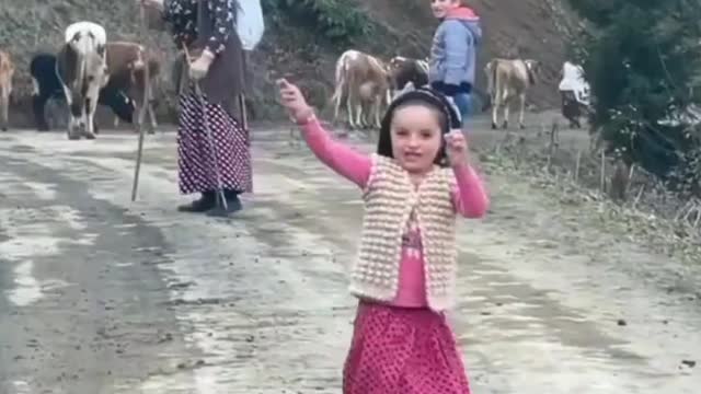 Cutest baby girl dancing in indian Song