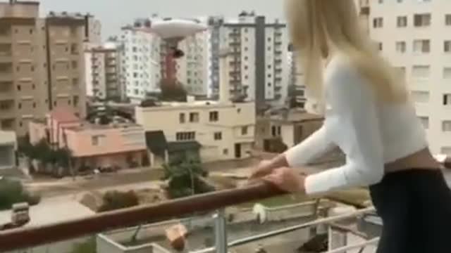 I wanted to surprise my lover!
