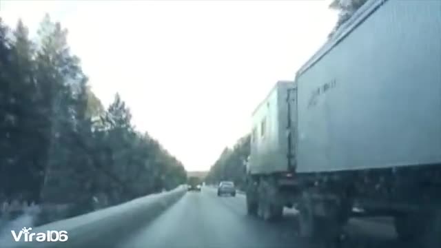 Russian Dash Cam Car Crash Compilation PT1