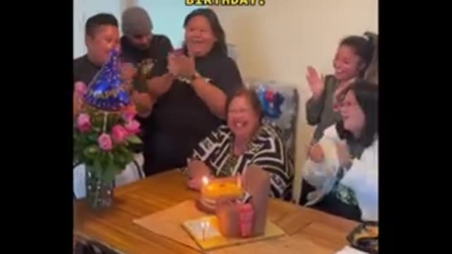 FUNNY BIRTHDAY SONG WITH A TWIST OF FELEZ NAVIDAD