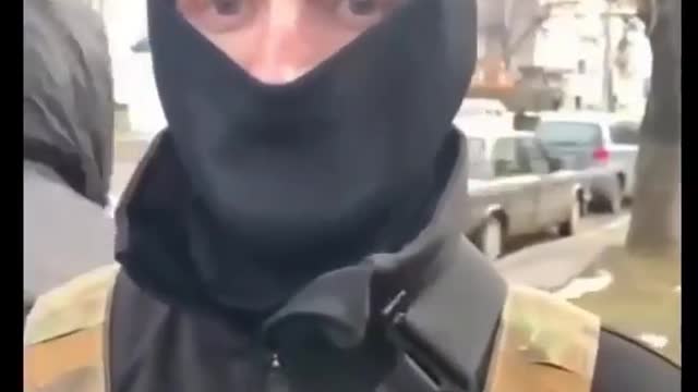 Nazis ukrops en pleine action, méthode de terroristes Isis