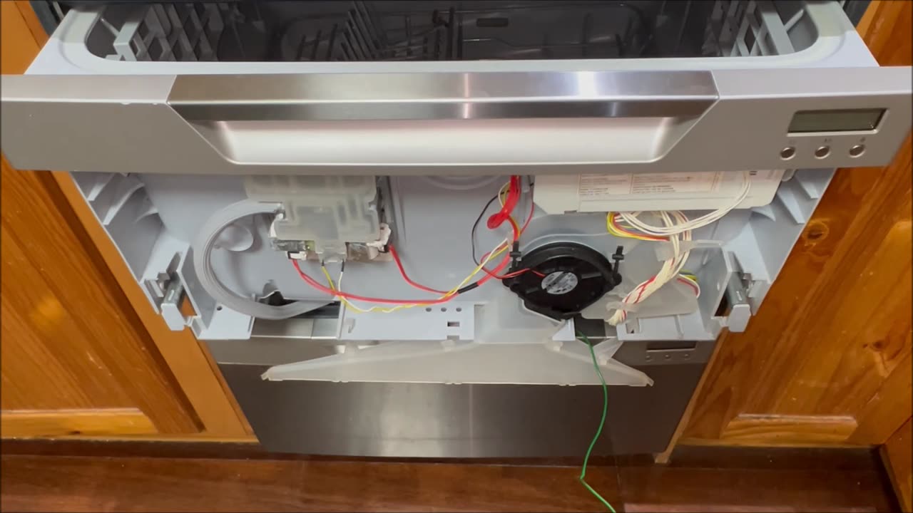 How to Remove the Front Panel From a Fisher & Paykel DishDrawer