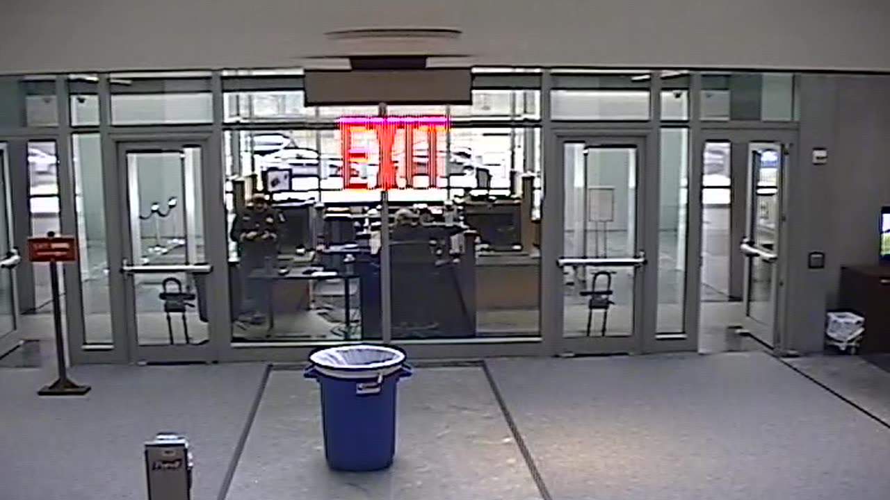 8487OHOB01Atrium_2021-01-06_11h40min01s107ms.mp4