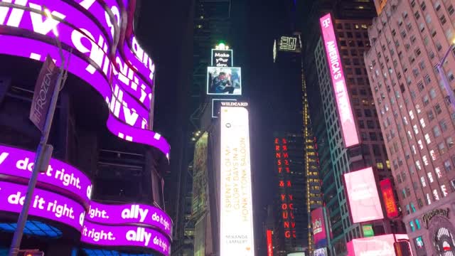 Time-lapse shooting night business district for 20 seconds