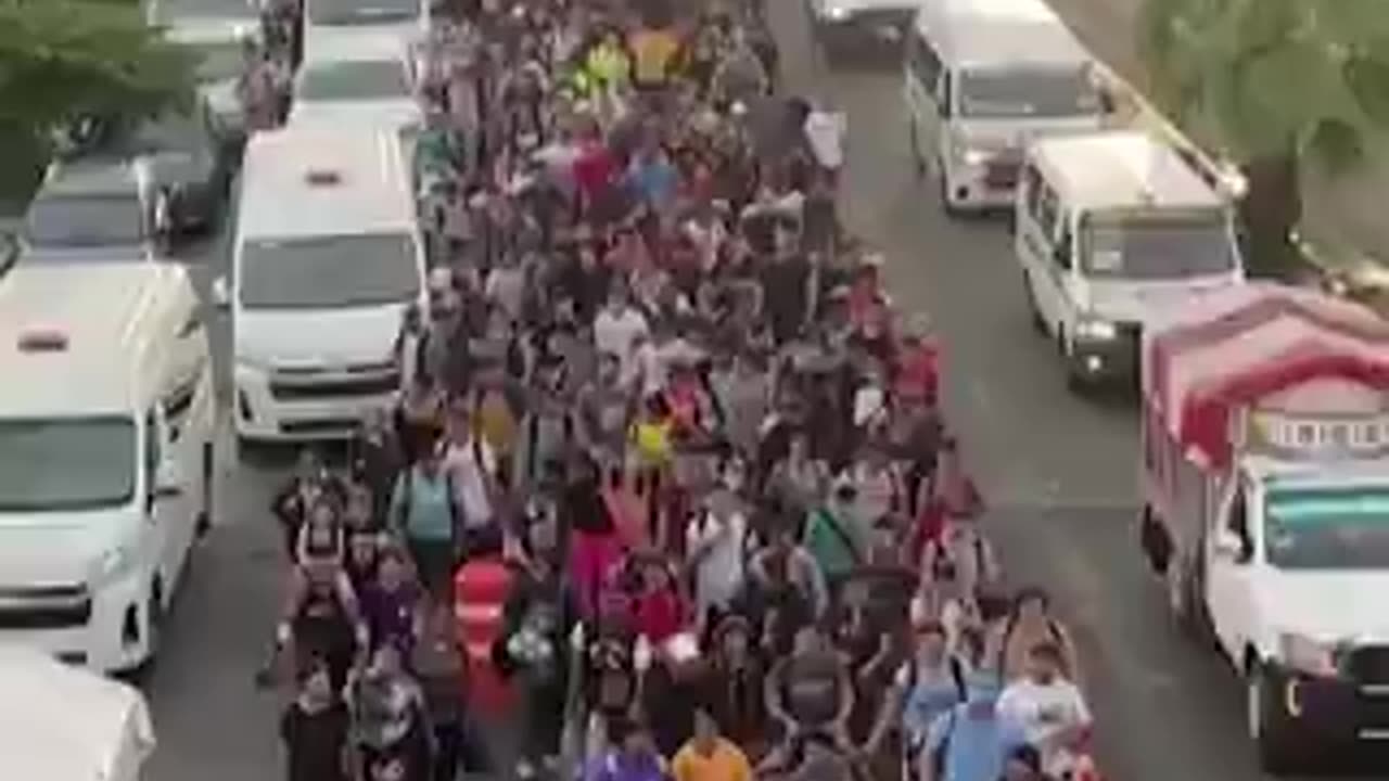 New migrant caravan headed for the US border before Trump becomes president.