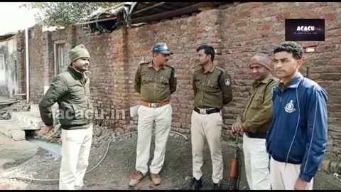 Khandwa- गुलाइ माल में दो समुदाय में विवाद,पुलिस फोर्स तैनात,एसपी मौके पर,युवती के अपहरण का मामला