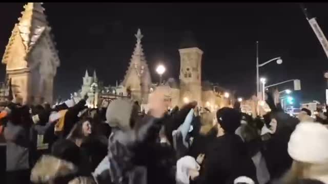Ottawa is in complete hands of canadians