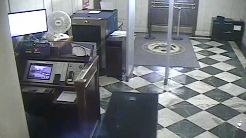 3207LHOBGRNJ-CStDoor_2021-01-06_16h20min02s490ms.mp4