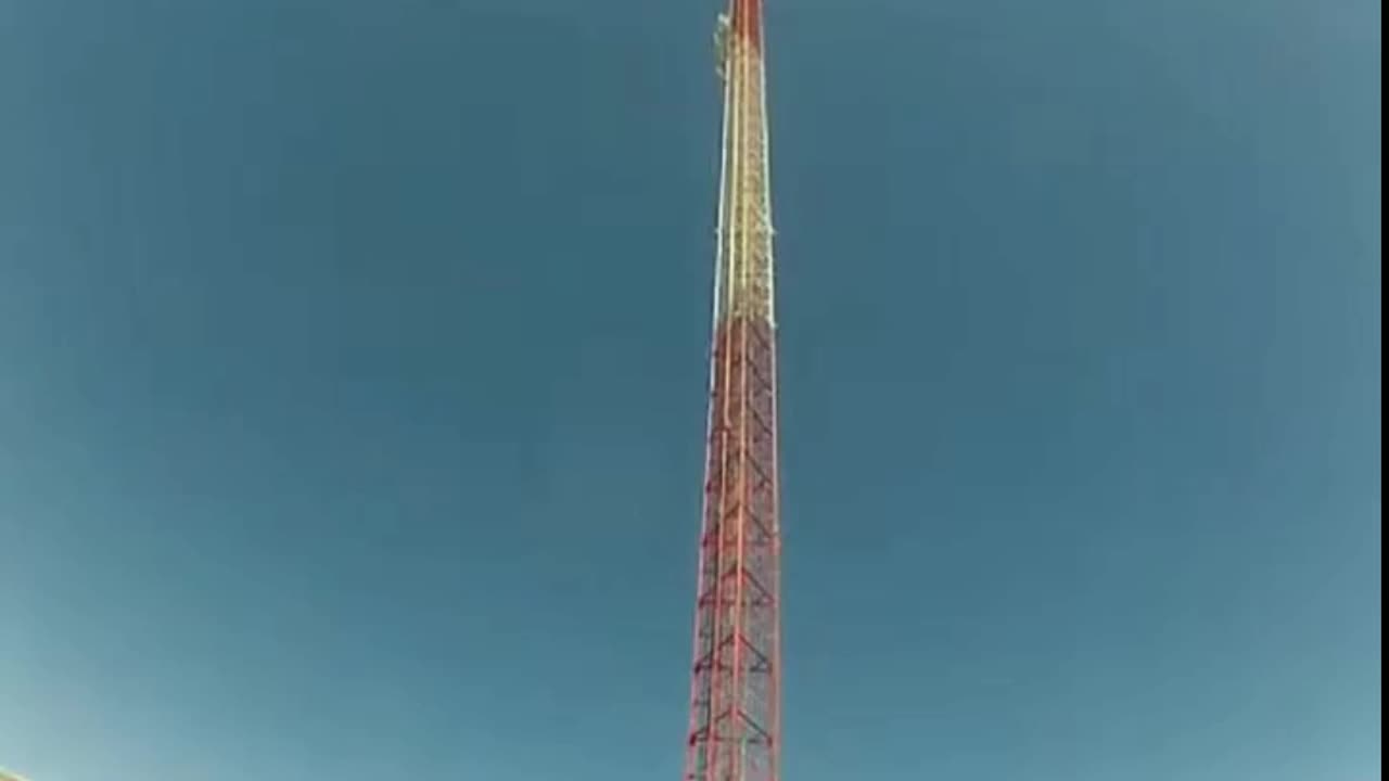 Highest sky jump. World record jump. World highest jump.